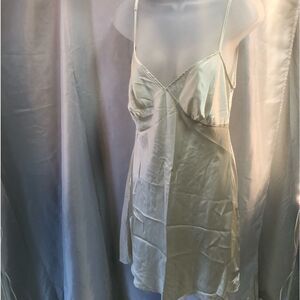 Victoria's Secret 100% silk vintage gown ivory large retro glamour style EUC